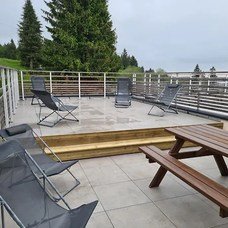 Au Pied Des Pistes Avec Grande Terrasse Apartment
